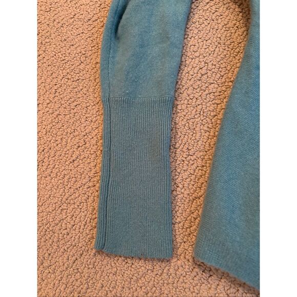 Intermix - Reese Off-the-Shoulder Sweater - XS - Picture 4 of 5